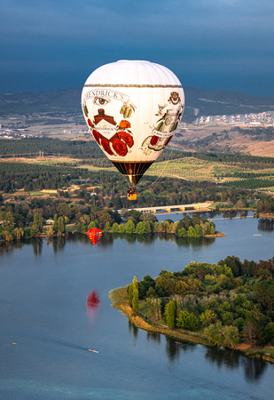 Canberra baloons